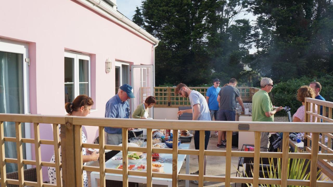 Ellingham Self-Catering Cottages Saint Peter Port Екстер'єр фото