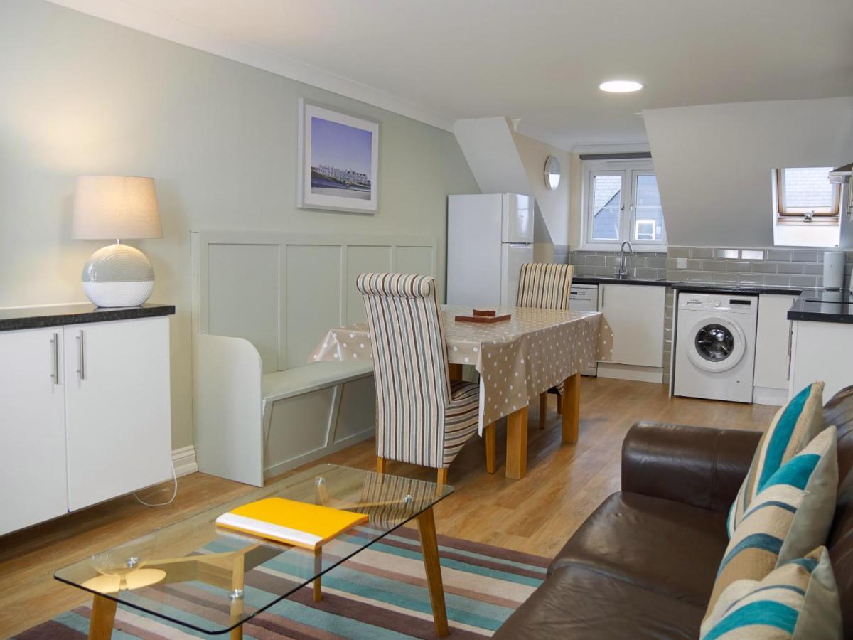 Ellingham Self-Catering Cottages Saint Peter Port Екстер'єр фото