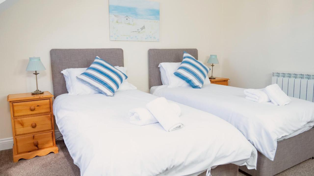 Ellingham Self-Catering Cottages Saint Peter Port Екстер'єр фото