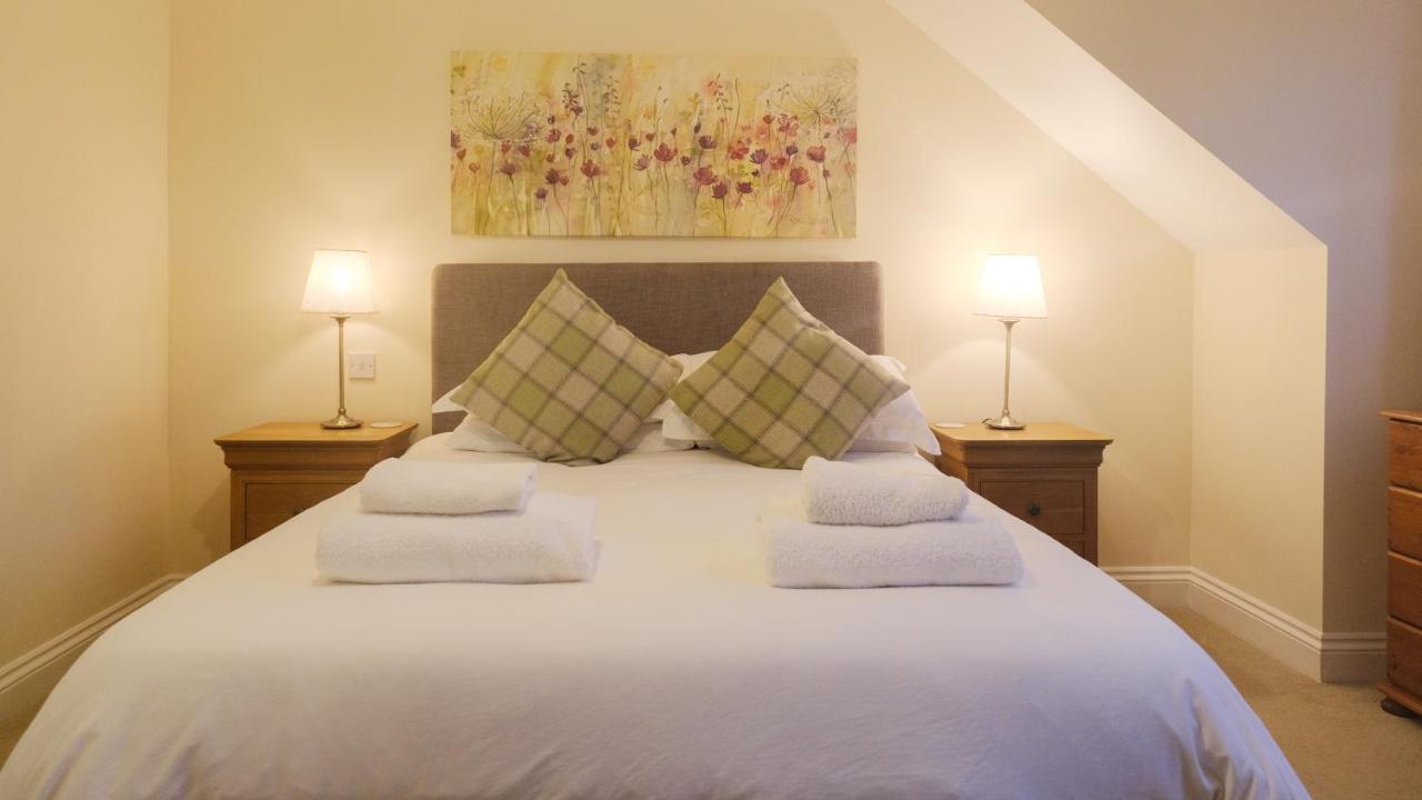 Ellingham Self-Catering Cottages Saint Peter Port Екстер'єр фото