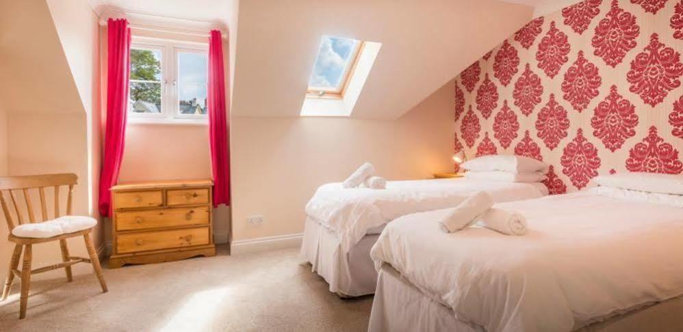 Ellingham Self-Catering Cottages Saint Peter Port Екстер'єр фото